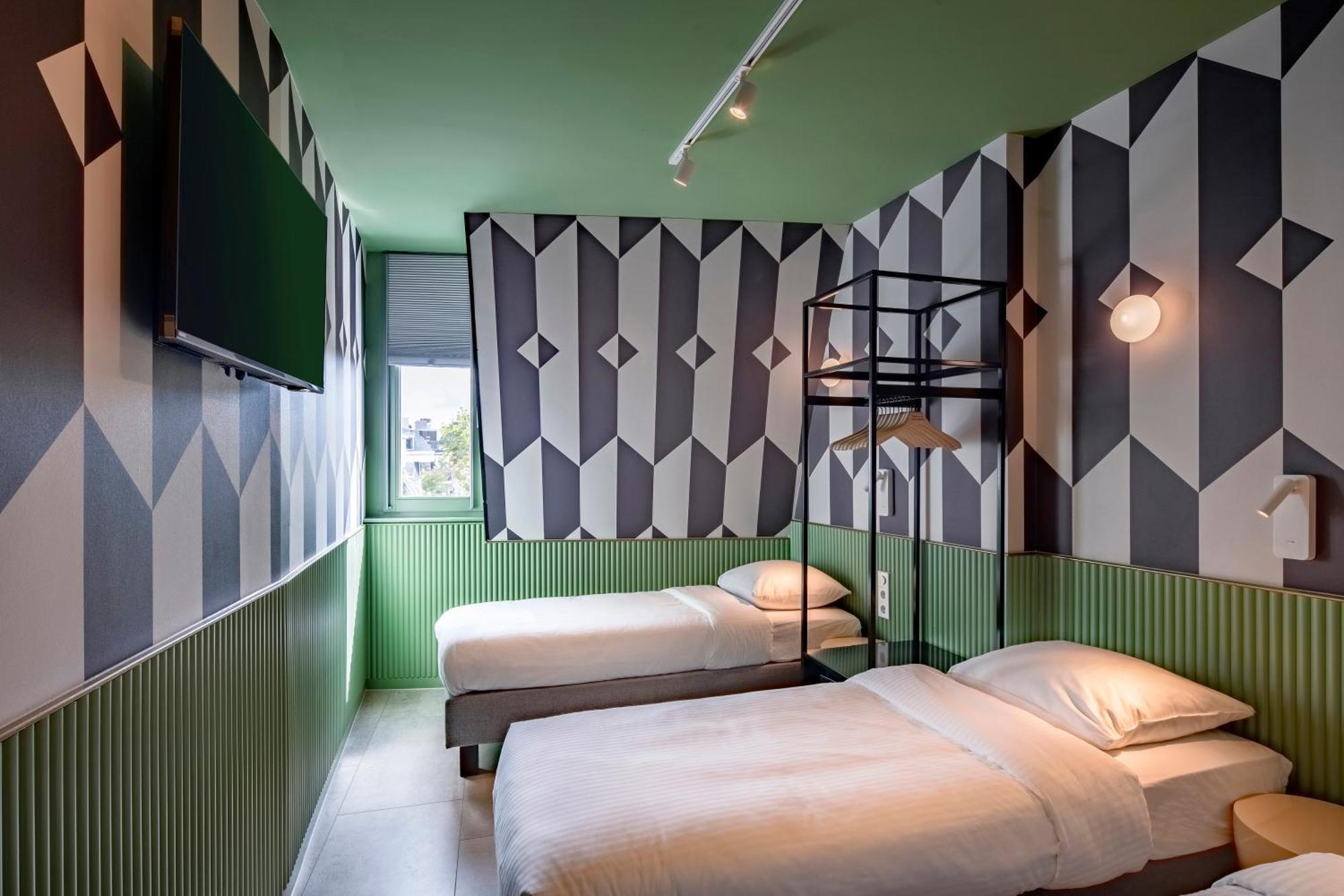 Tourist Inn Hotel Amsterdam Zewnętrze zdjęcie