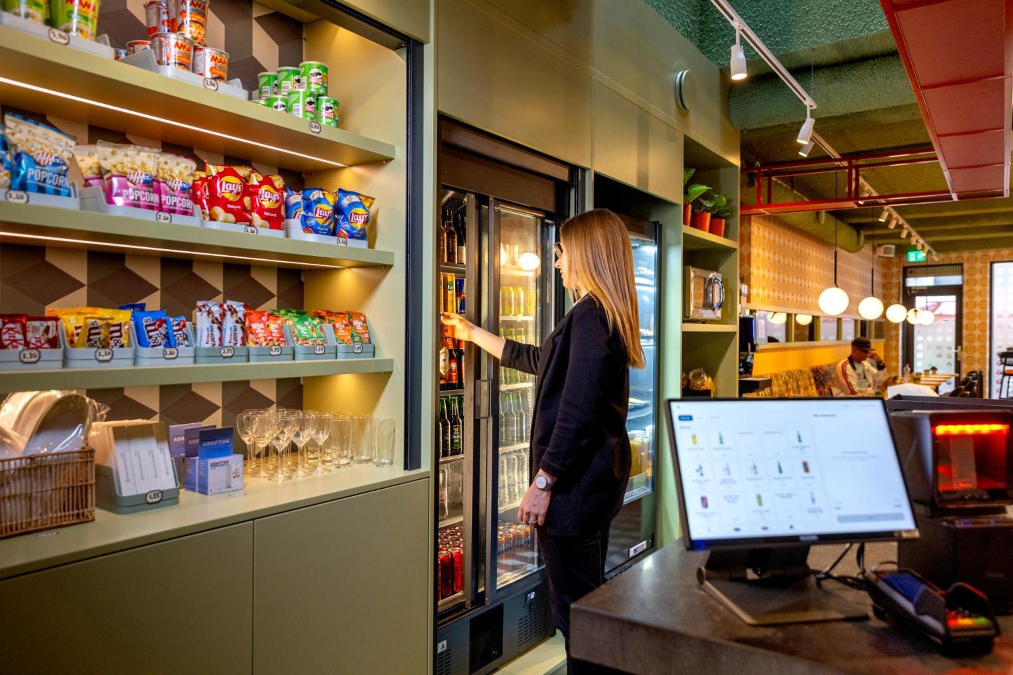 Tourist Inn Hotel Amsterdam Zewnętrze zdjęcie